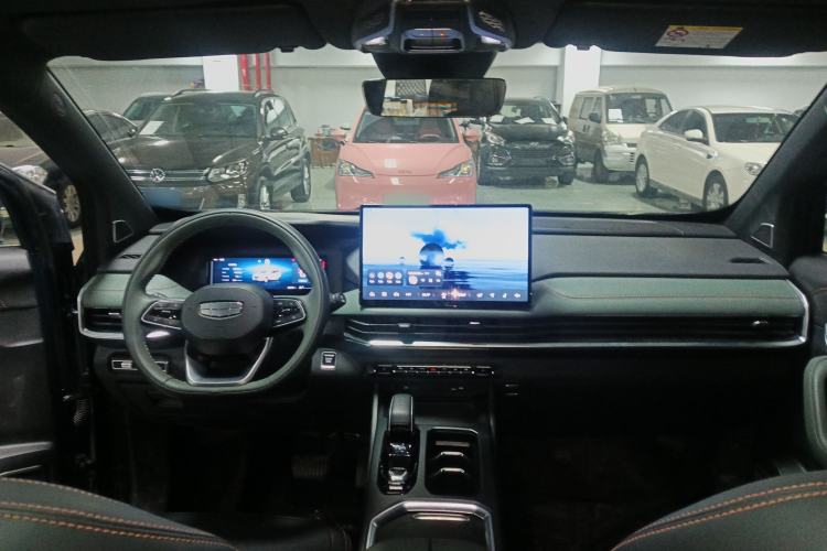 Used Geely Auto Haoyue L 2024 2.0T DCT Prestige Version
