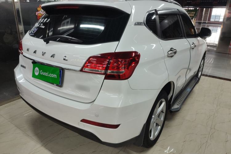 Used Haval H2 2018 1.5T Dual-Clutch Two-Wheel Drive Fashion Model China VI Standard

