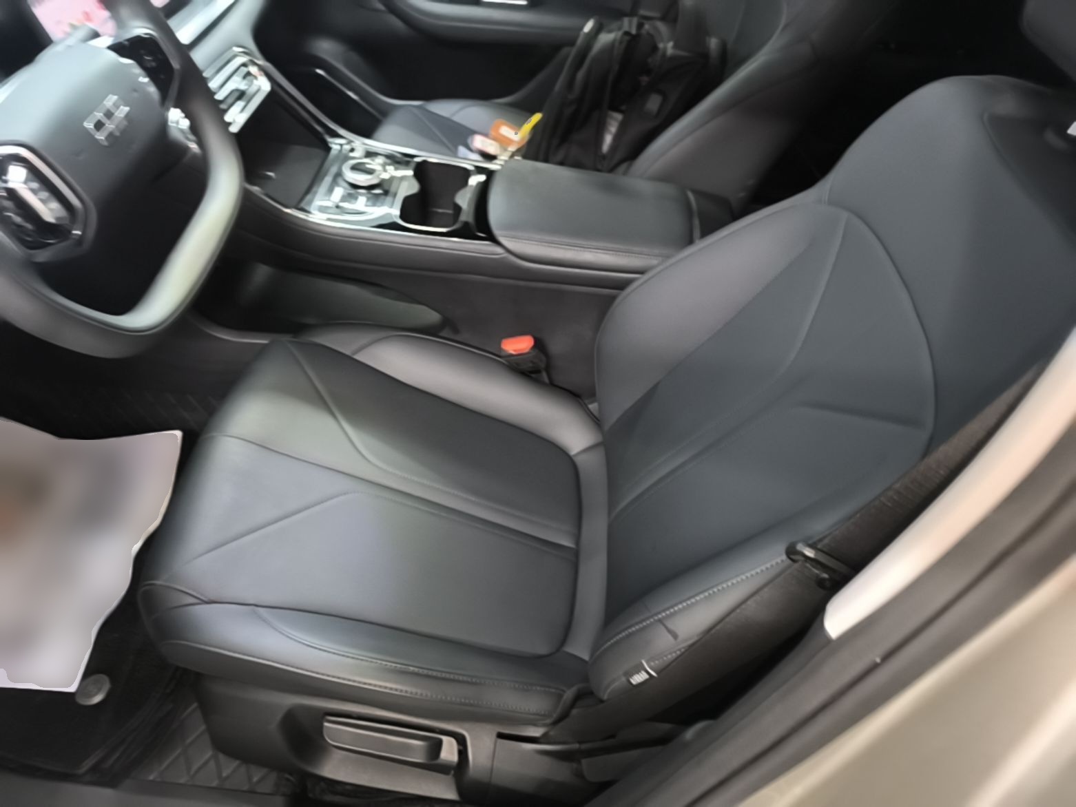 Geely Galaxy Stellar 6 2026 Model 125km Long-range Edition — снимка 17