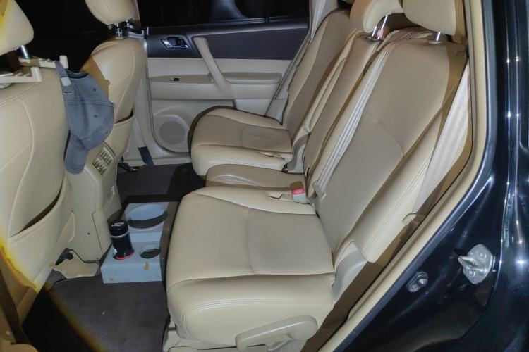 Used Toyota Highlander 2012 2.7L 2WD 5-Seater Elite Edition Left Rear Seat