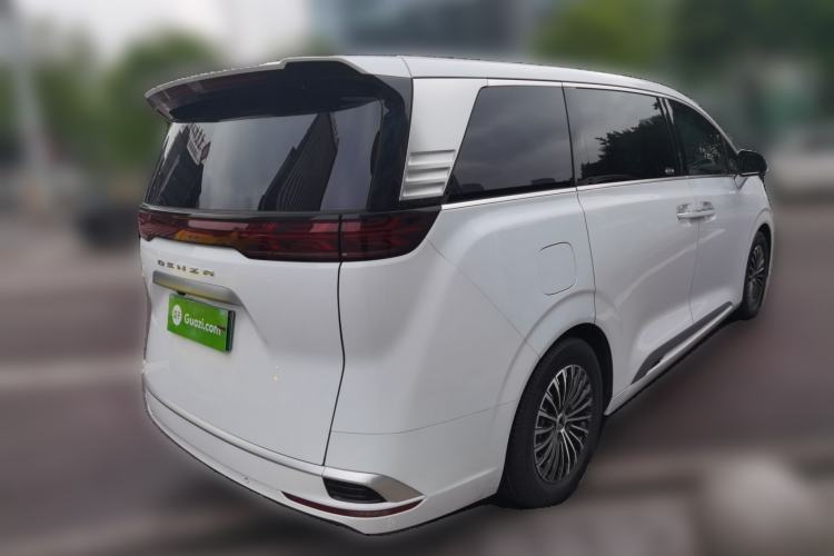 Used Denza D9 2022 DM-i 970 Four-Wheel Drive Prestige Model