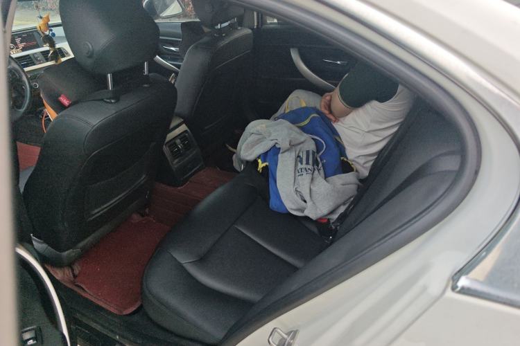 Used BMW 3 Series 2014 320Li Fashion Model Left Rear Seat