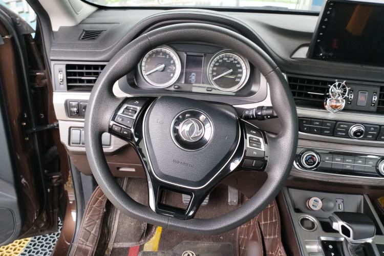 Used FORTHING Joyear X5 2017 Jingxiang Series 1.5T CVT Luxury Model