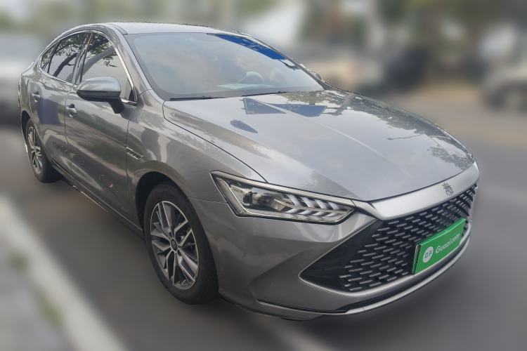 Used BYD Qin PLUS 2023 Champion Edition DM-i 55KM Superior Model Front Right 45 Deg