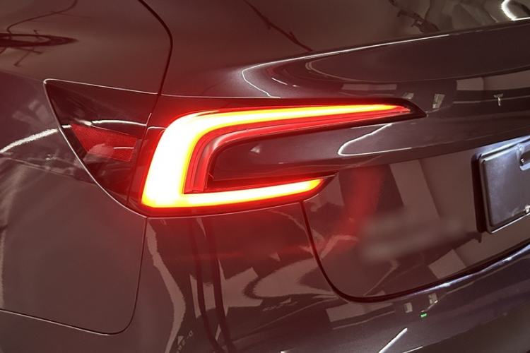 Used Tesla Model 3 2025 Rear-Wheel-Drive Version
