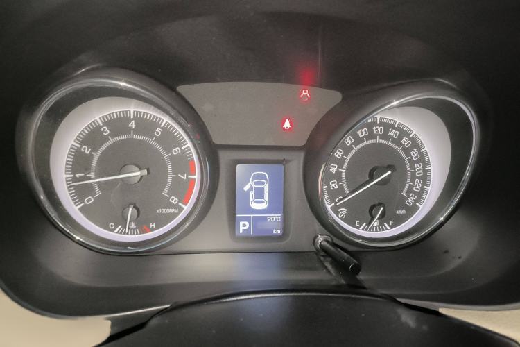 Used Suzuki Kizashi 2011 2.4L Two-Wheel Drive CVT Standard Edition