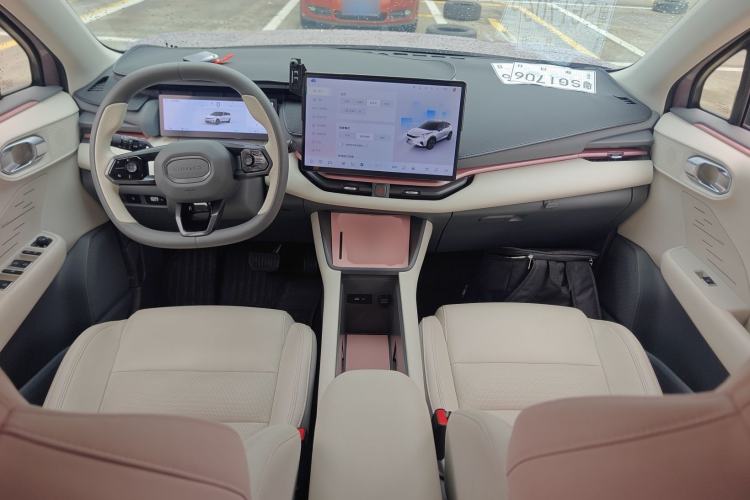 Used Lynk & Co 06 EM-P 2023 EM-P 126 Long-Range Pro