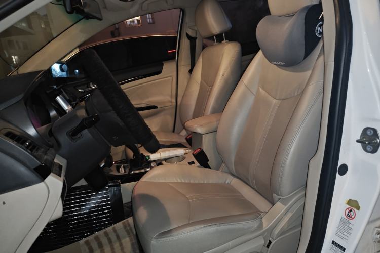 Used BYD e5 2017 300 Prestige Edition
