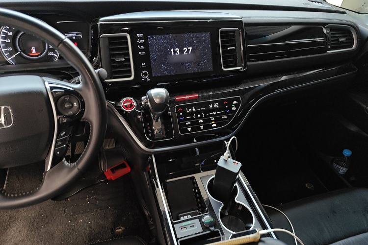 Used Honda Elysion 2019 2.0L Hybrid Luxury Edition