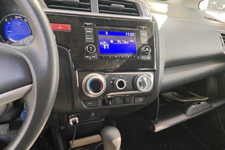 Used Honda Fit 2014 1.5L SE CVT Fashion Model