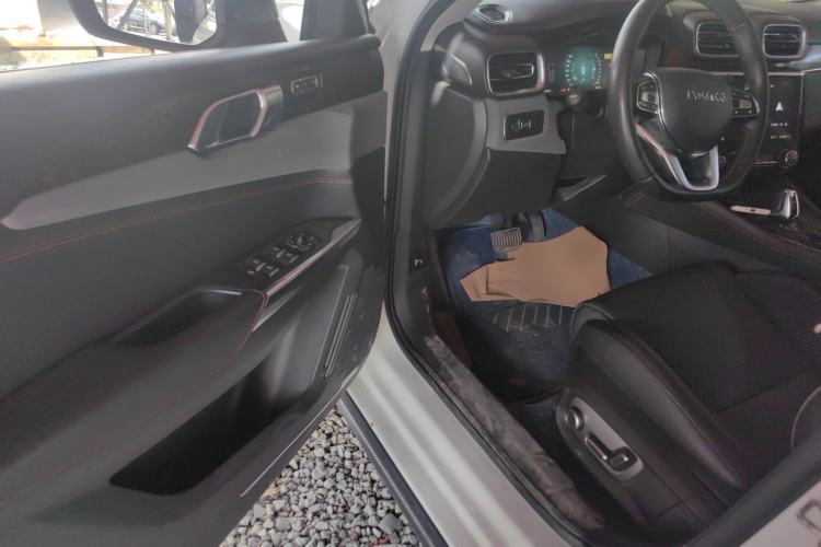 Used Lynk & Co 02 2019 1.5T DCT Two-Wheel Drive Pro Edition China VI Standard Driver Seat