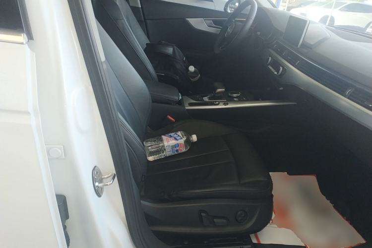 Used Audi A4L 2017 40 TFSI Fashion Model
