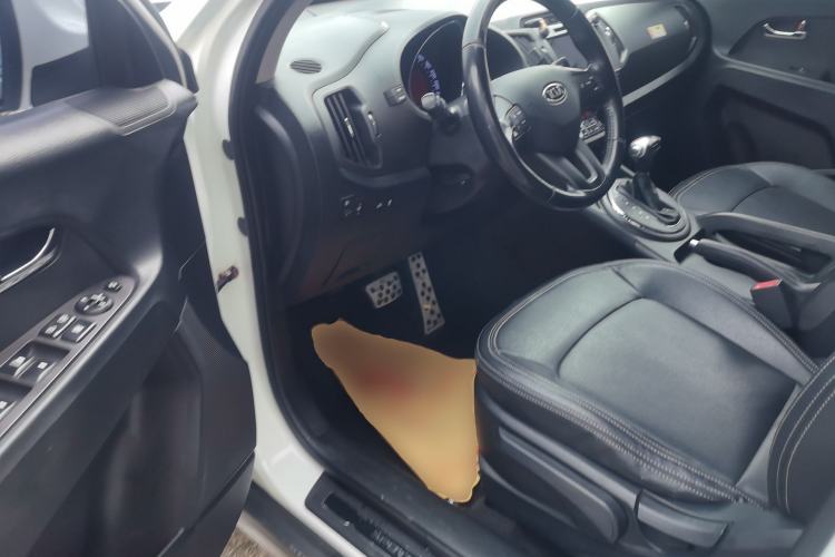 Used Kia Sportage R 2014 2.0L Automatic Two-Wheel Drive DLX
