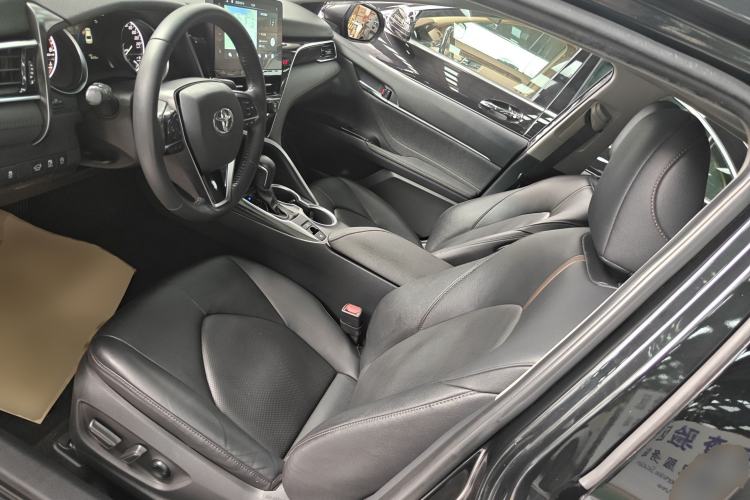 Used Toyota Camry 2023 2.0G Luxury Edition Left Front Seat