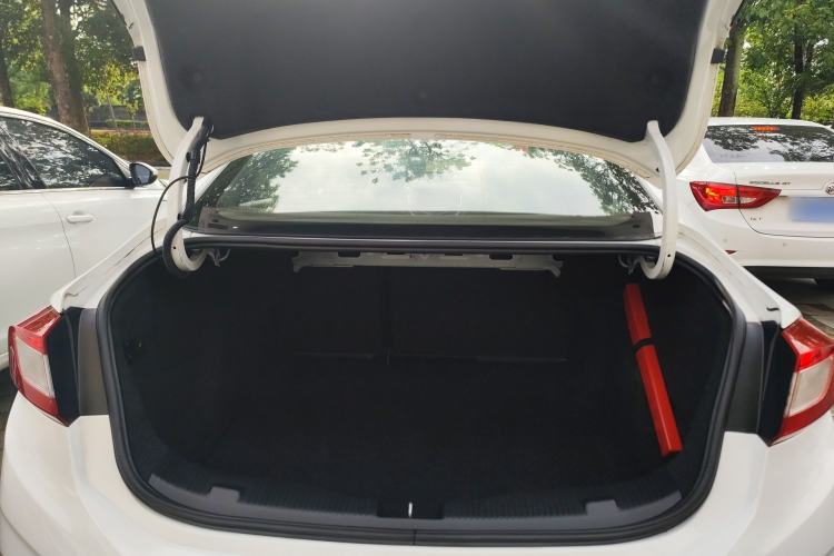 Used Chevrolet Cruze 2018 Redline 320 Automatic Xuanfeng Urban Edition Trunk