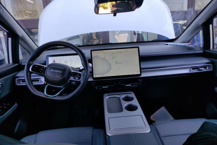 Used AION Y 2023 Younger Star Edition