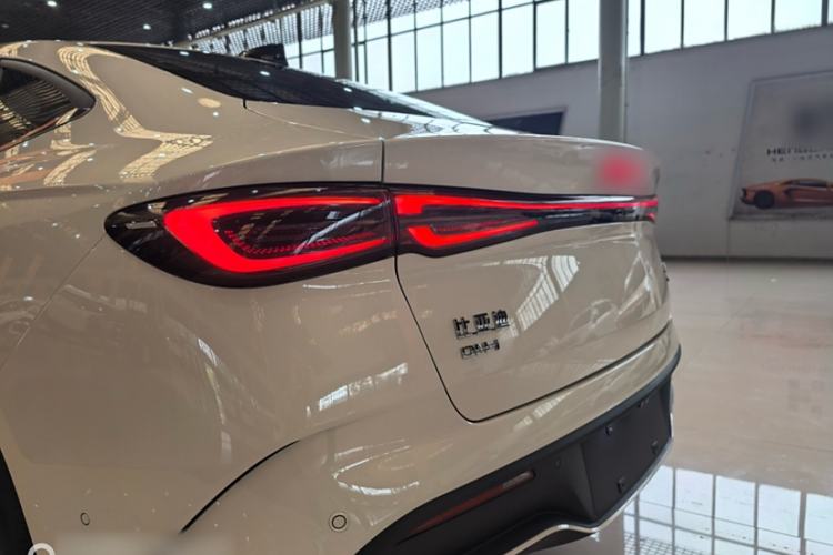 Used BYD Seal 06 New Energy 2025 DM-i Smart Drive 80KM Luxury Model