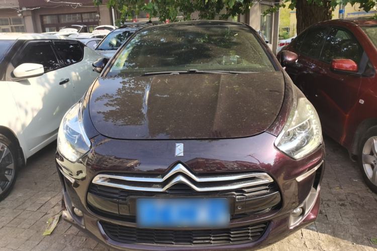 Used DS 5 2013 1.6T Luxury Edition THP200