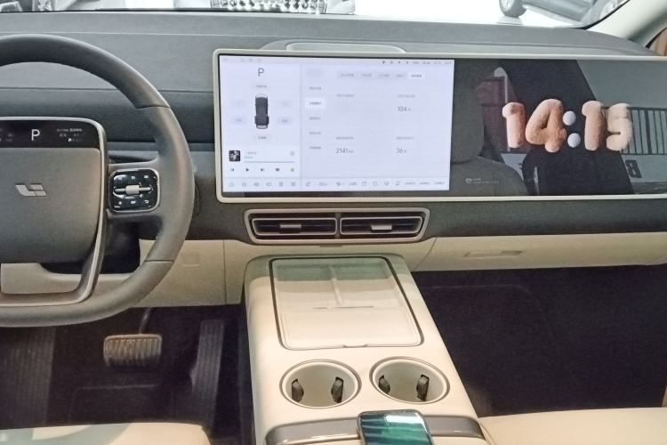 Used Li Auto MEGA 2025 Home Family Special Edition