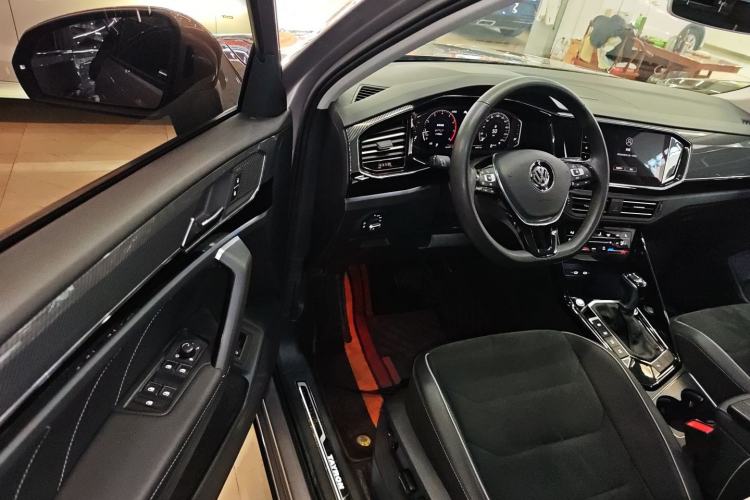 Used Volkswagen Tayron 2020 330TSI Two-Wheel Drive Luxury Connected Pro Edition