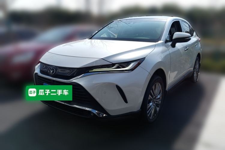 Used Toyota Harrier 2022 2.0L CVT Two-Wheel Drive Deluxe Edition