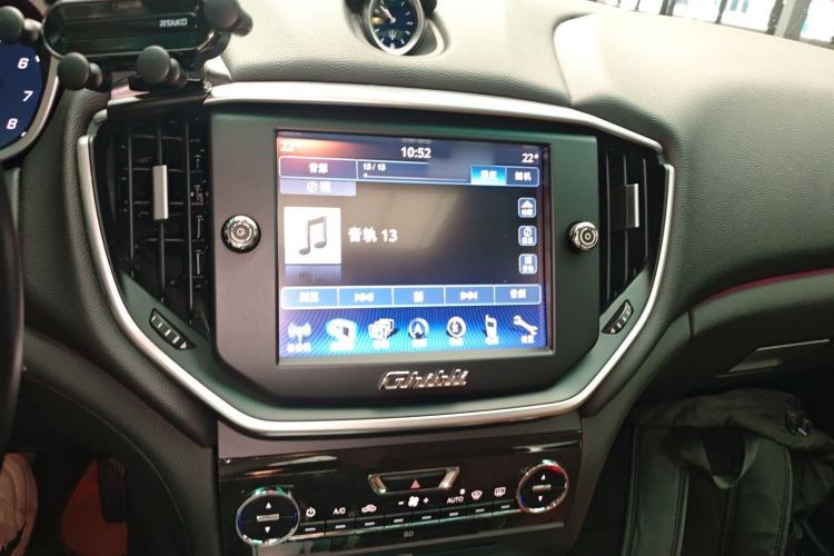 Used Maserati Ghibli 2014 3.0T Standard Edition
