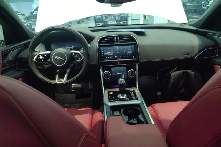 Used Jaguar XEL 2024 2.0T 250 PS R-DYNAMIC S Advanced Sport Edition Center Console