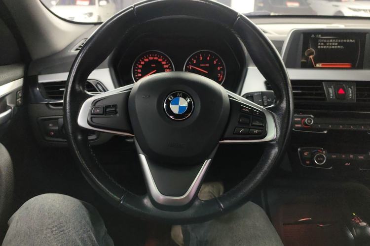 Used BMW X1 2016 sDrive18Li Fashion Model