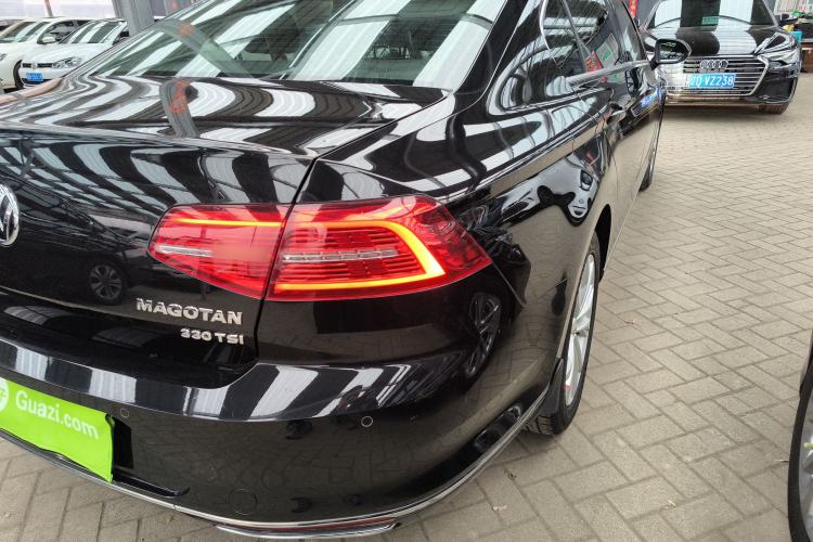 Used Volkswagen Magotan 2018 330TSI DSG Luxury Model
