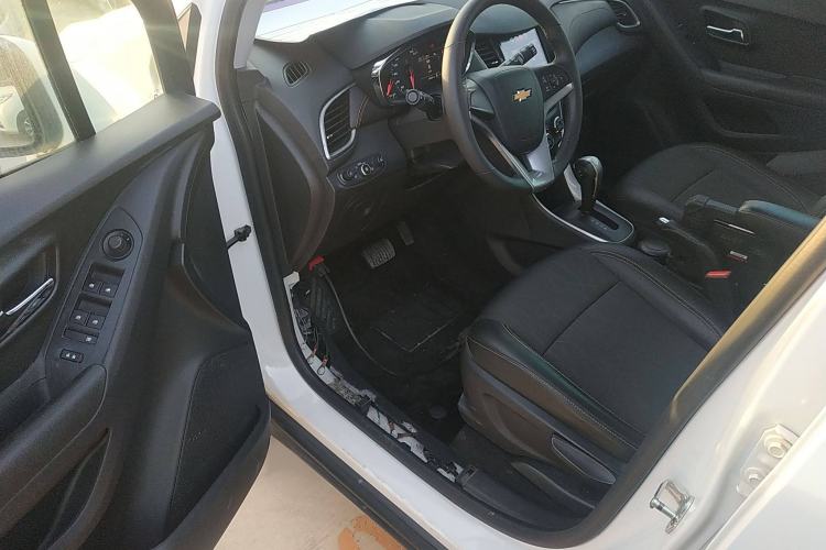 Used Chevrolet Trax 2017 1.4T Automatic Two-Wheel Drive Luxury Version
