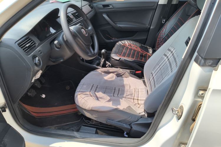 Used Volkswagen Santana 2019 1.5L Manual Fashion Edition China VI Standard Left Front Seat