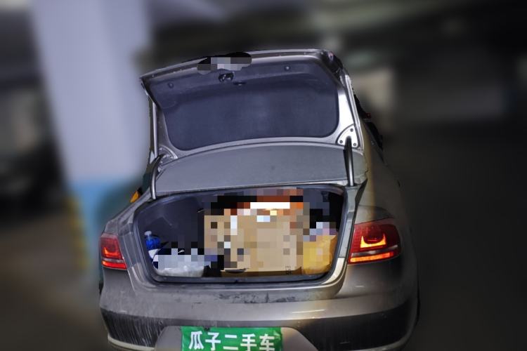 Used Volkswagen Magotan 2015 2.0 TSI Luxury Model Trunk