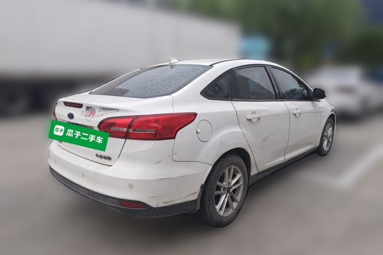 Used Ford Focus 2017 Sedan 1.6L Manual Fashion Edition Smart Drive Version
