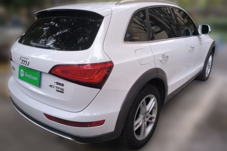 Used Audi Q5 2018 Collector's Edition 40 TFSI Technology Model