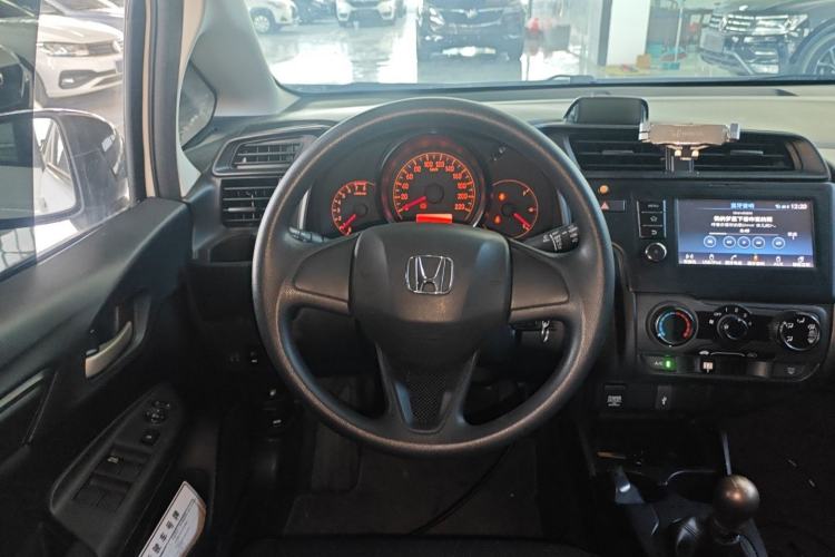 Used Honda Fit 2018 1.5L Manual Comfort Version
