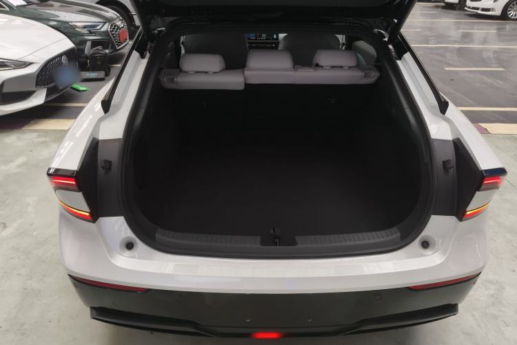 Used XPeng P7+ 2024 Long-Range Max
