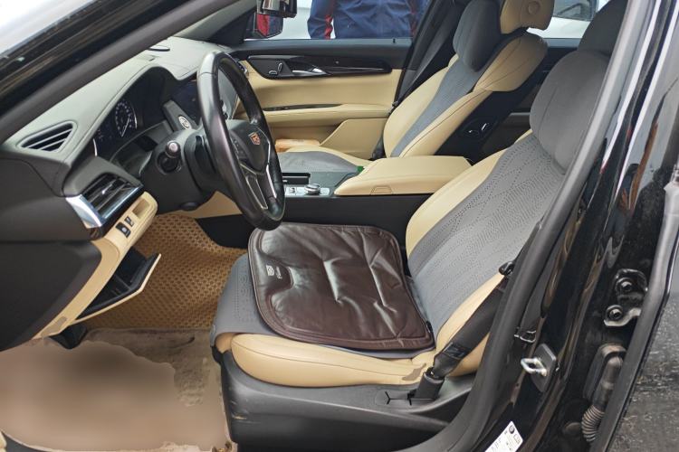 Used Cadillac CT6 2021 28T Fashion Edition Left Front Seat