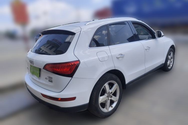 Used Audi Q5 2016 40 TFSI Technology Edition Rear Right 45 Deg