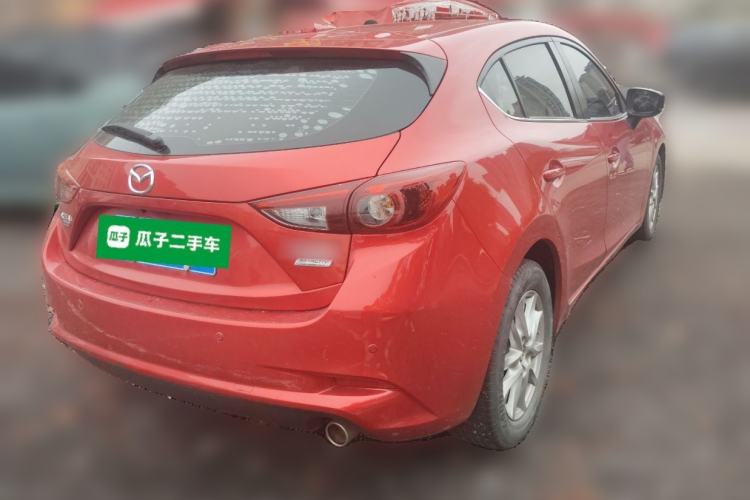 Used Mazda 3 Axela 2017 Hatchback 1.5L Automatic Luxury Model Emission Standard China V