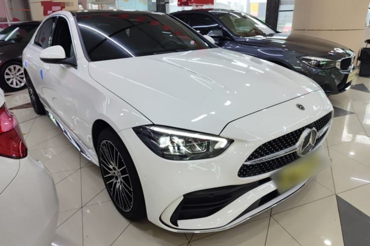 Used Mercedes-Benz C-Class 2023 Second Facelift C 260 L Sport Edition Front Right 45 Deg