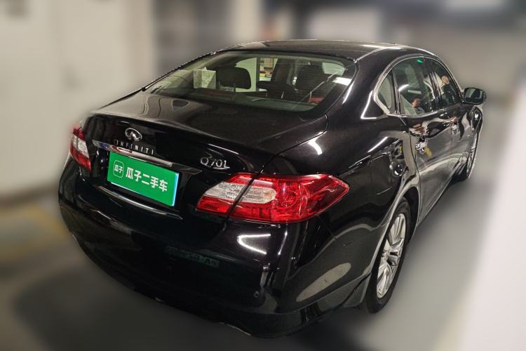 Used Infiniti Q70 2013 Q70L 2.5L Elegance Edition