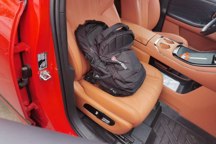 Used AION V 2024 Aion Tyrannosaurus 650 LiDAR Edition Right Front Seat