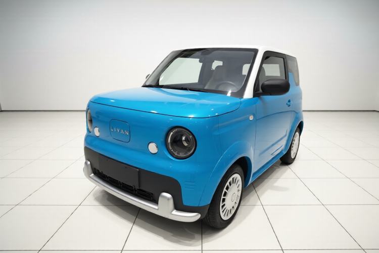Used Livan Blue Balloon 2025 Model Enjoyment Version Guazi used car, China used car export, Used car for sale, Used  cars, Cheapest cars for sale