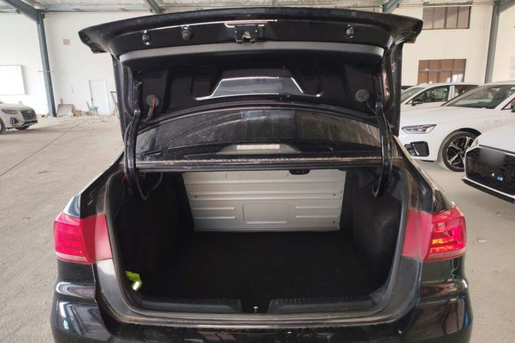 Used Volkswagen Santana 2016 1.4L Manual Fashion Edition