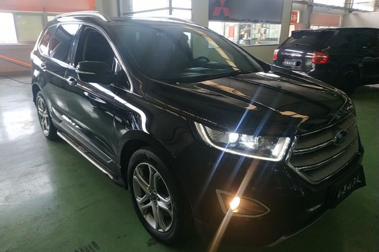 Used Ford Edge 2018 EcoBoost 245 Two-Wheel-Drive Titanium 7-Seater China V Standard
