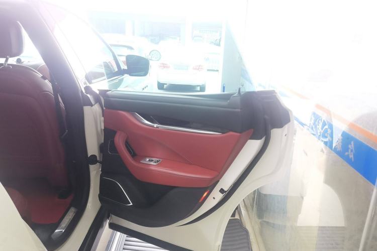 Used Maserati Levante 2016 3.0T Standard Edition
