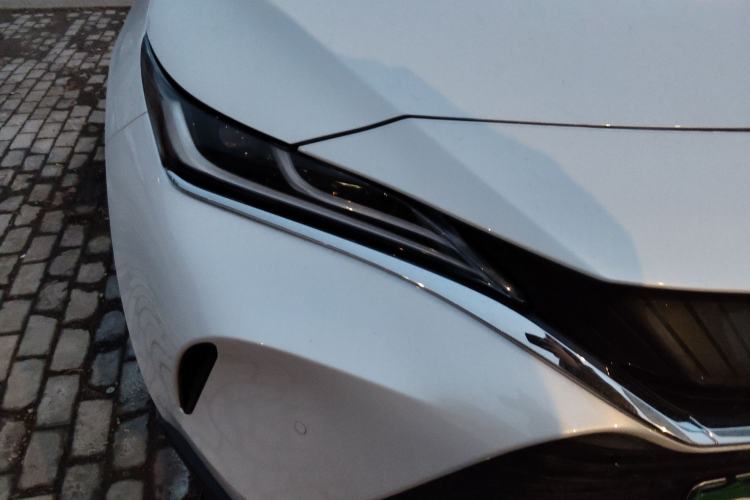 Used Toyota Harrier 2022 Dual-Engine 2.5L CVT Four-Wheel Drive Luxury Edition
