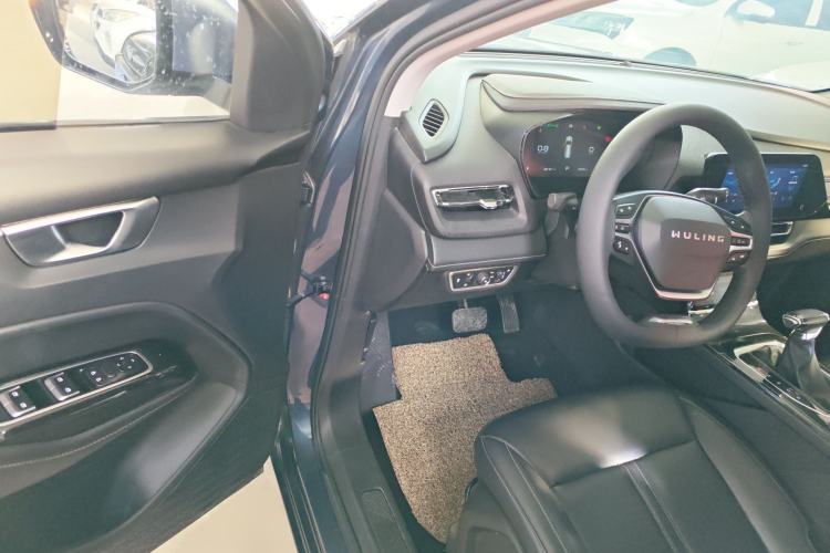 Used Wuling Victory 2020 1.5T CVT Luxury Model