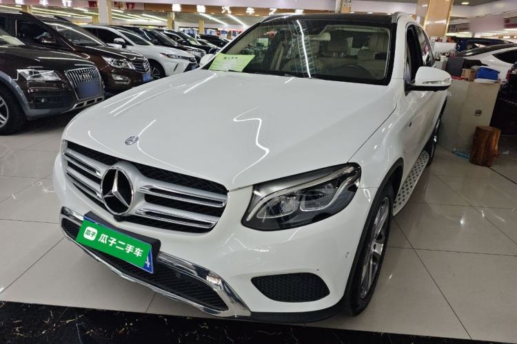 Used Mercedes-Benz GLC 2016 GLC 260 4MATIC Luxury Model