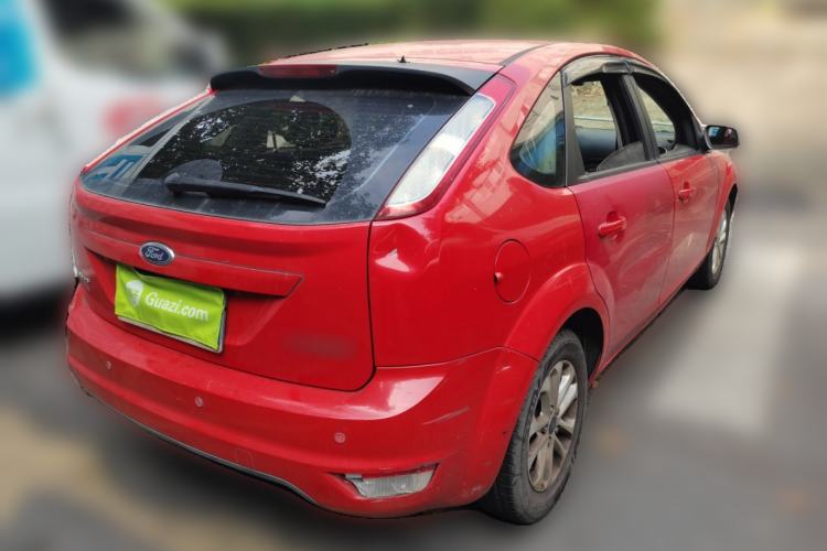 Used Ford Focus 2013 Hatchback Classic 1.8L Automatic Base Model

